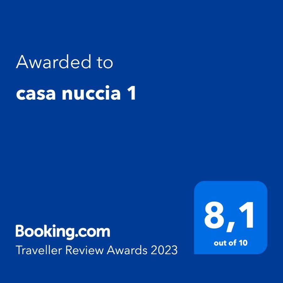 ホテル Casa Nuccia 1 ミラノ エクステリア 写真